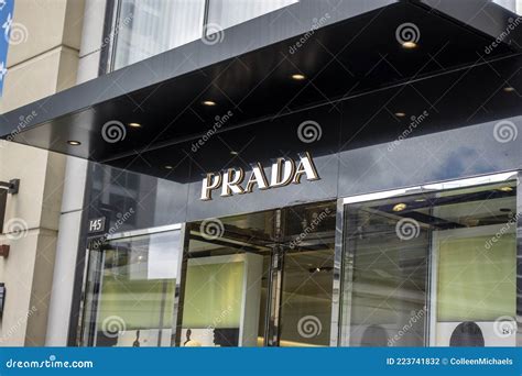 prada bellevue photos